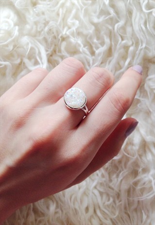 FAUX IRIDESCENT WHITE MERMAID DRUZY RING