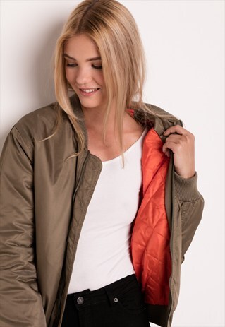 BOMBER JACKET