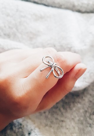 SILVER CUTE RIBBON BOW STACKING RING