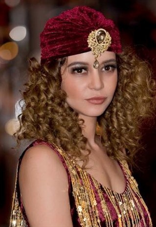 GOLD TEARDROP JEWEL TURBAN: WINE