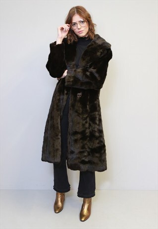 VINTAGE 1970'S PREMIUM BROWN FAUX FUR COAT