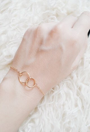 GOLD MINIMALIST DOUBLE KARMA INFINITY CIRCLE BRACELET