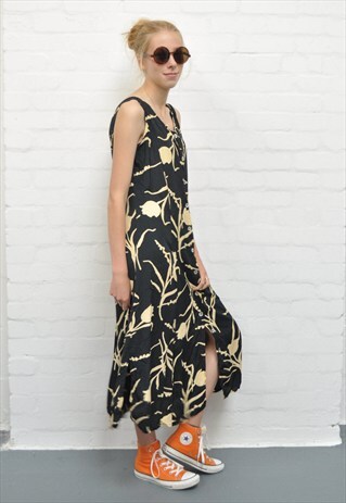 VINTAGE 90'S BLACK GRAPHIC BUTTON THROUGH MIDI DRESS