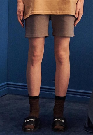 FAKE POCKET SWEATSHORTS