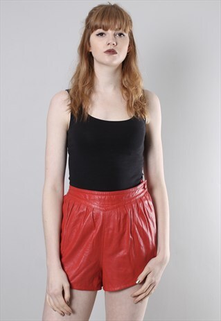 VINTAGE 80S RED LEATHER PLEAT FRONT HIGH WAISTED SHORTS