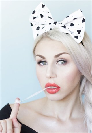 WHITE LOVE HEART OVERSIZED BOW HEADBAND