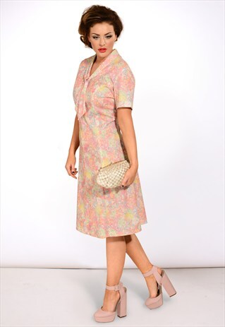 VINTAGE 1960'S FLORAL PRINTED MAD MEN SHIFT DRESS