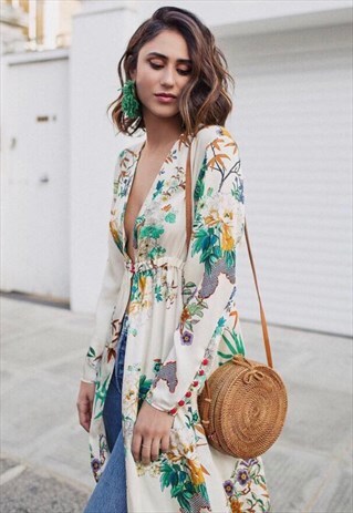 ROUND BASKET BAG WITH BOW CLASP