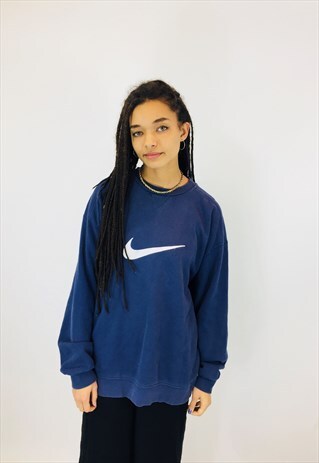 NIKE SWOOSH SWEATSHIRT