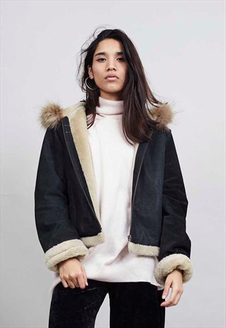 VINTAGE 90'S BLACK CLASSIC LEATHER BOMBER JACKET WITH FUR LI
