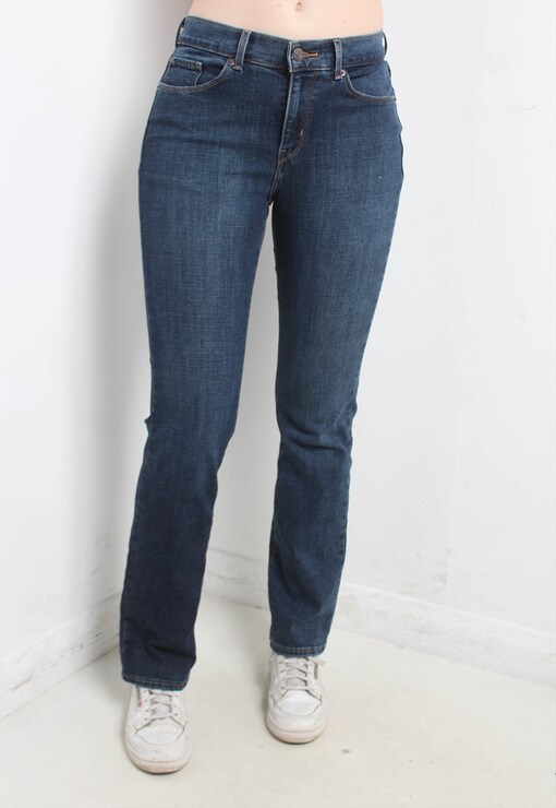garment image