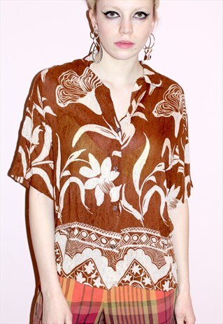 VINTAGE 80S FLORAL AZTEC PRINT BATIK SHORT SLEEVE SHIRT