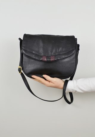 FLIP LID SHOULDER BAG
