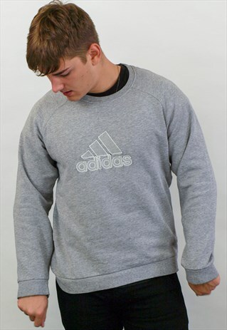 VINTAGE ADIDAS SWEATSHIRT