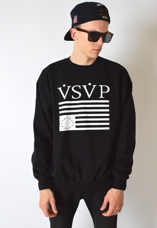 BLACK SWEATSHIRT JUMPER