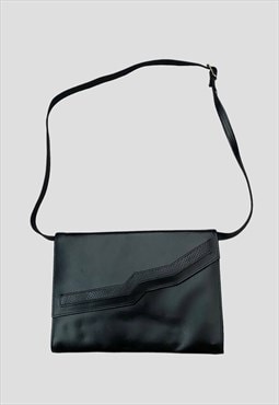 80's Vintage Ladies Black Leather Envelope Style Clutch Bag