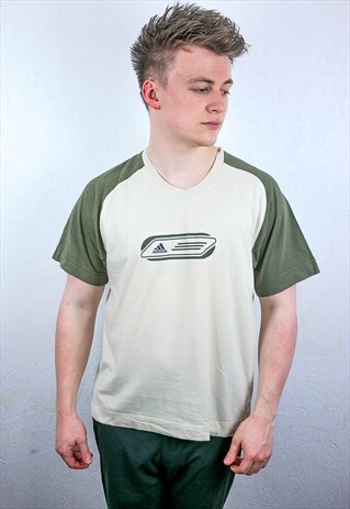 VINTAGE ADIDAS T-SHIRT