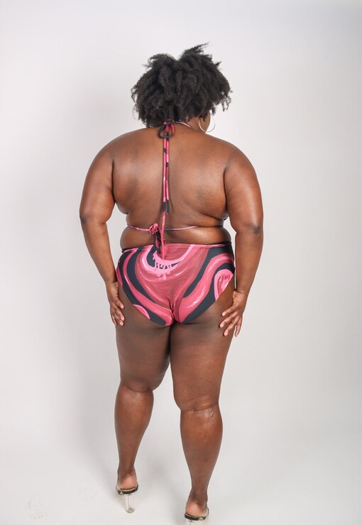 garment image