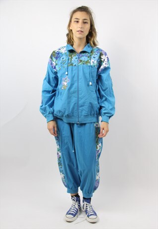 VINTAGE CUTE 90S SOFT TRACKSUIT