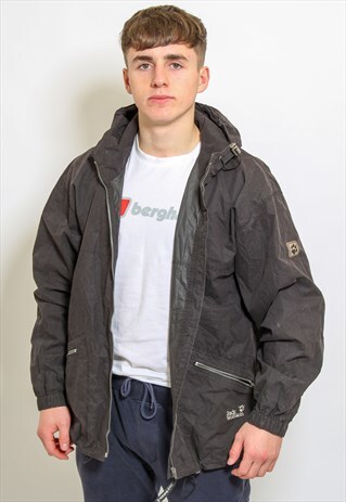 VINTAGE JACK WOLFSKIN JACKET IN BLACK XL