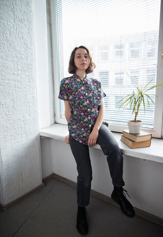VINTAGE 70'S MULTICOLOUR FLORAL PRINT SHORT SLEEVED BLOUSE