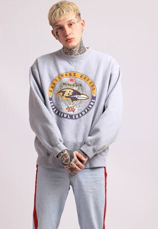VINTAGE NIKE SWEATSHIRT