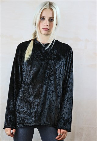 BLACK CRUSHED VELVET JUMPER