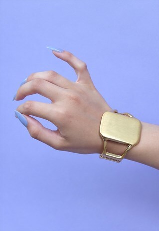 BIG GOLD CUFF WITH RECTANGLE
