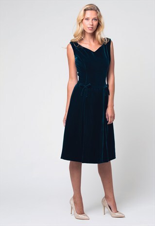 VINTAGE 50'S GREEN VELVET DRESS