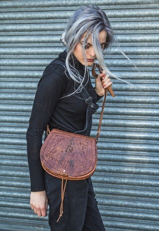 HAND CARVED LEATHER SADDLE BAG SATCHEL (BROWN)