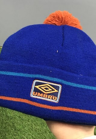 VINTAGE UMBRO WINTER BEANIE HAT IN BLUE WITH EMBROIDERED LOG