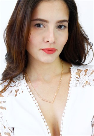 ROSE GOLD LETTER 'L' MONOGRAM CHAIN NECKLACE