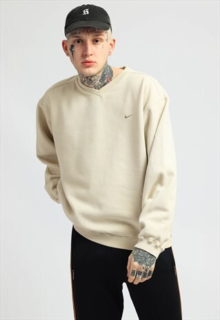VINTAGE NIKE SWEATSHIRT