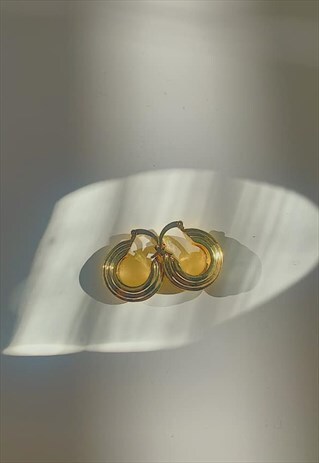 DELPHI. GOLD CHUNKY RIDGED HOOP EARRINGS