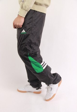 VINTAGE ADIDAS SHELL TROUSERS
