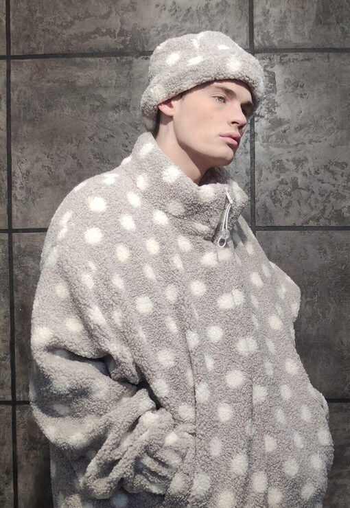 garment image