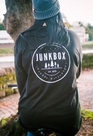 LONG-SLEEVED OVERSIZED BLACK BACK PRINT DROP ARM SWEATSHIRT