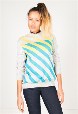 VINTAGE 90S ADIDAS SWEATSHIRT/ R0670