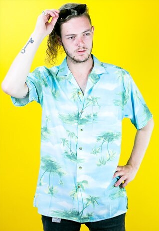 VINTAGE CRAZY HAWAIIAN PRINT PALM TREE SHIRT