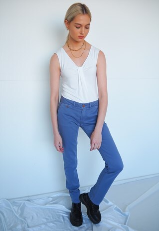 VINTAGE BLUE TOMMY HILFIGER JEANS