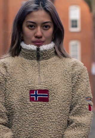VINTAGE SHERPA TEDDY BEAR FLEECE IN A CREAMY BEIGE