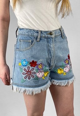 80's Vintage Ladies Light Blue Denim Floral Applique Shorts