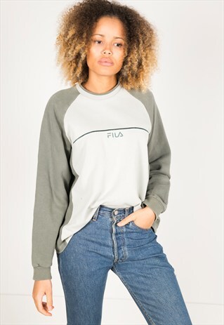 VINTAGE 90S USA FILA SWEATSHIRT