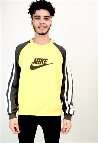 VINTAGE 90'S NIKE SWEATSHIRT