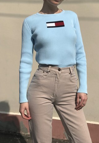 PASTEL BLUE KNITTED TOP