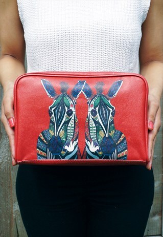 ZEBRA LOVE POUCH/ ACCESSORY / WASH BAG