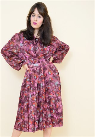 VINTAGE 70S DARK FLORAL PUSSY BOW PLEATED MIDI DRESS