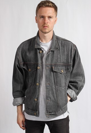 VINTAGE DENIM JACKET