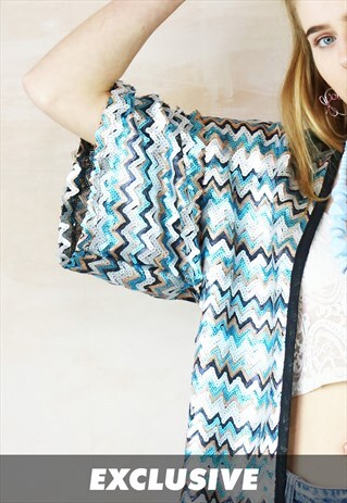 EXLUSIVE WAVY SEQUIN KIMONO