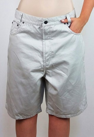 VINTAGE BOYFRIEND BERMUDA SHORTS IN LIGHT GREY